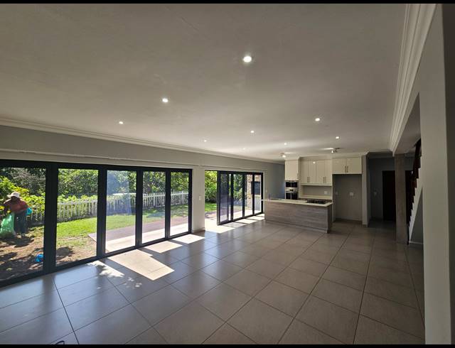 3 BEDROOM HOUSE FOR SALE IN NEW SALT ROCK CITY